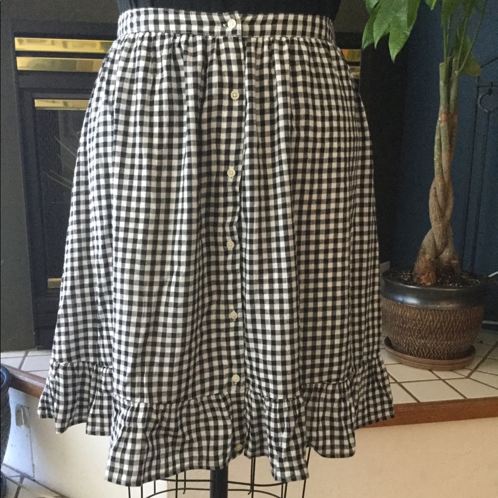 Old Navy Black Gingham Ruffled Orchard Skirt L